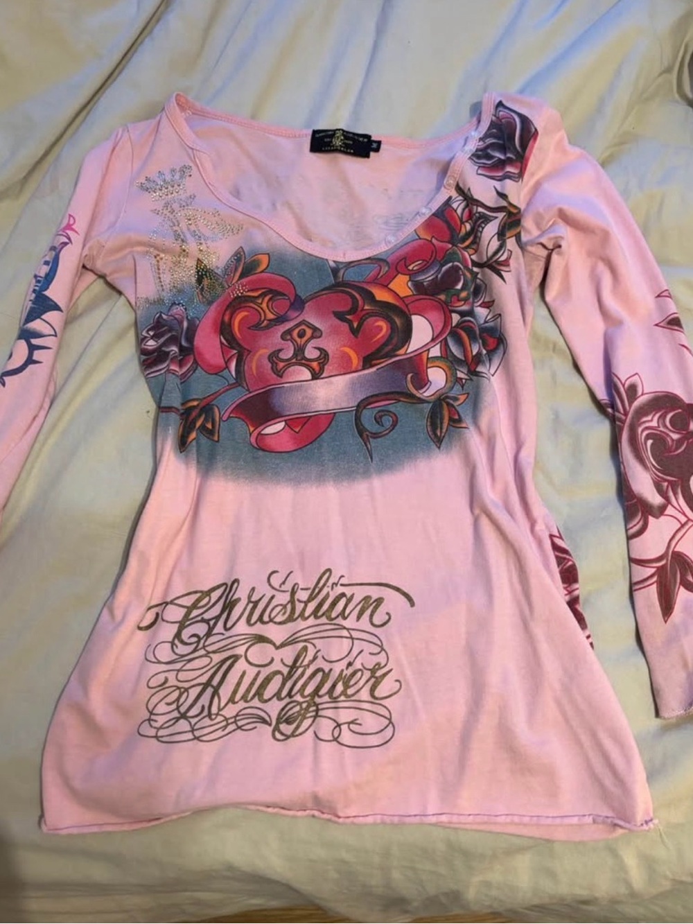 Christian Audigier Pink Long Sleeve Graphic Heart Tee - Picture 1 of 3
